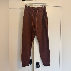 Lululemon men’s fleece jogger